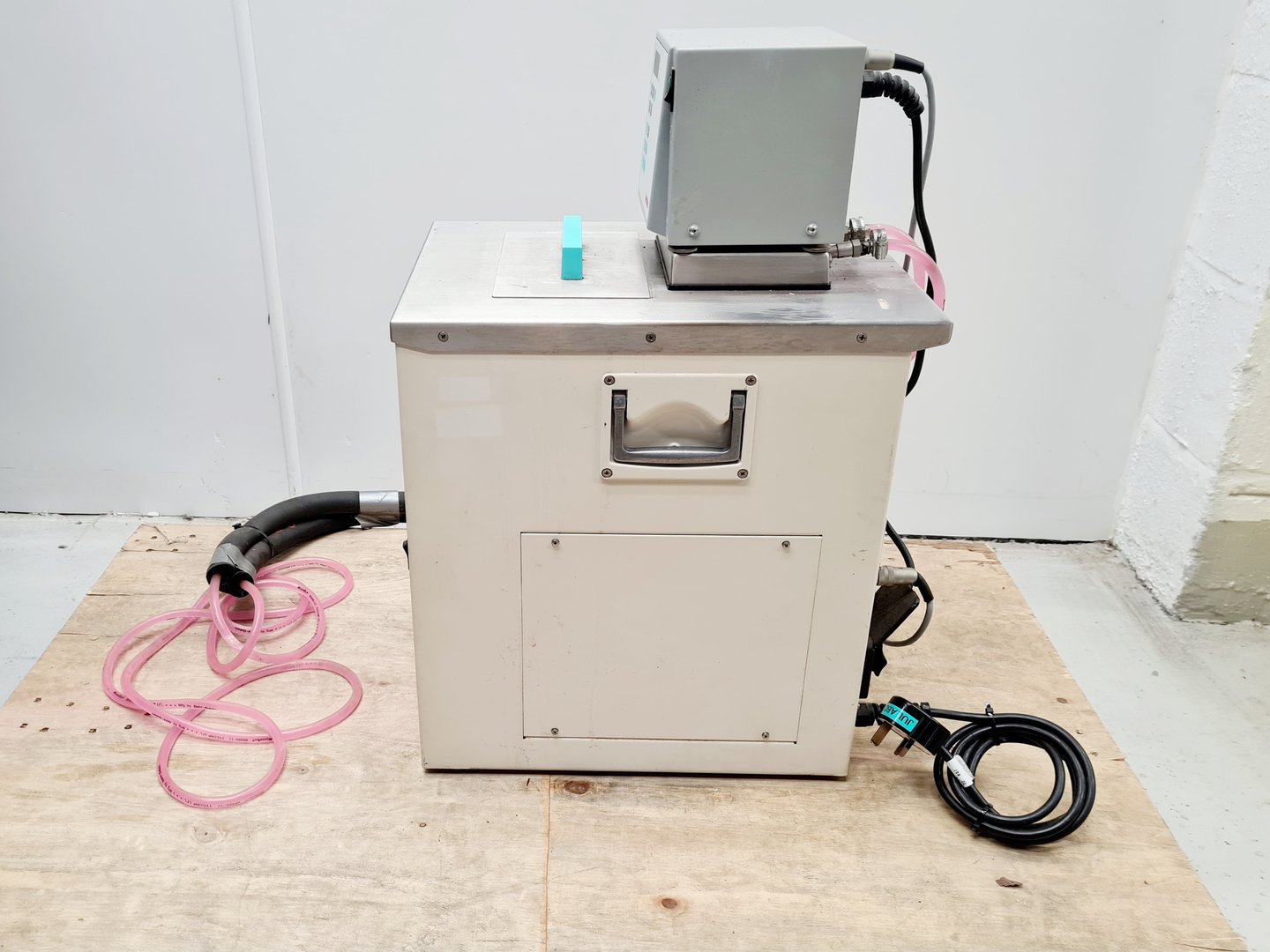 Image of Julabo FS18 MV Refrigerated/Heating Circulator Bath Lab