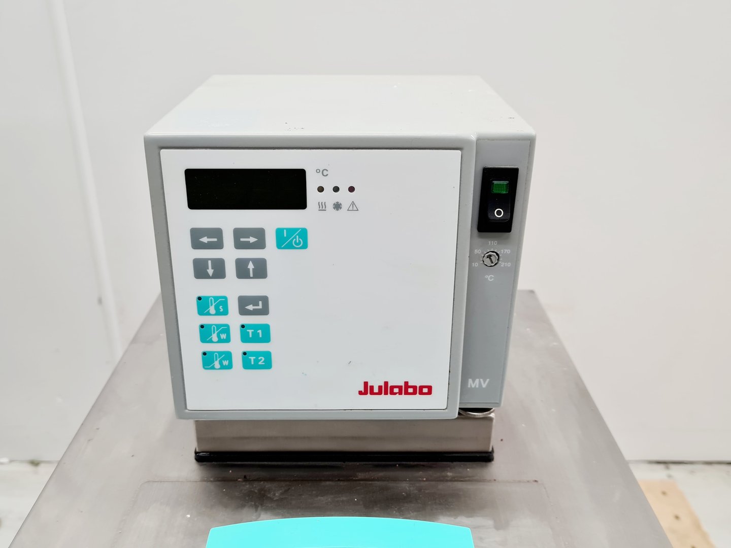 Image of Julabo FS18 MV Refrigerated/Heating Circulator Bath Lab