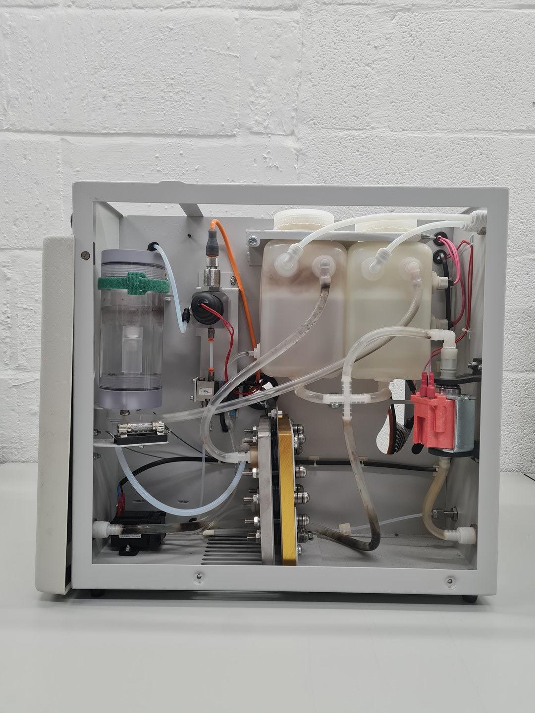 Image of Peak Scientific PH600-UK Hydrogen Generator Lab Spares/Repairs