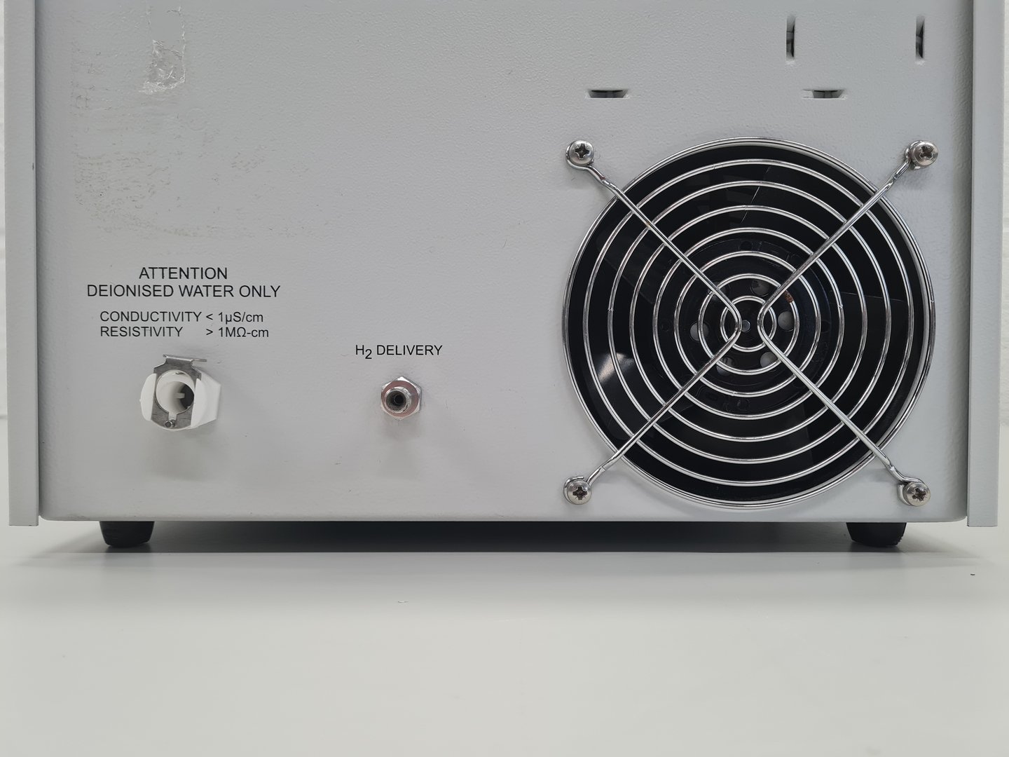 Image of PH600-UK Peak Scientific Hydrogen Generator Lab