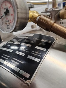 Thumbnail image of Taylor-Wharton Model XL-70 Vacuum Isolated Liquid Nitrogen Tank Lab