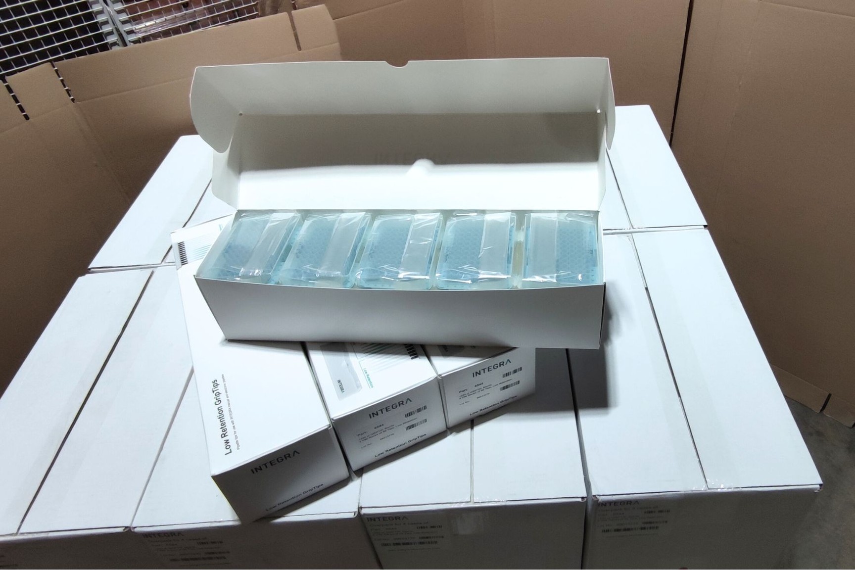 Integra Viaflo Auto Rack 61440 x Integra Biosciences Tips 1250 uL, VIAFLO, 5 Racks of 96 Tips ...