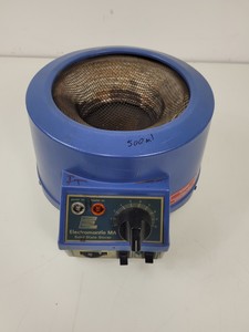 Thumbnail image of Job Lot of Electrothermal Laboratory Heating Mantles - Various Sizes Lab