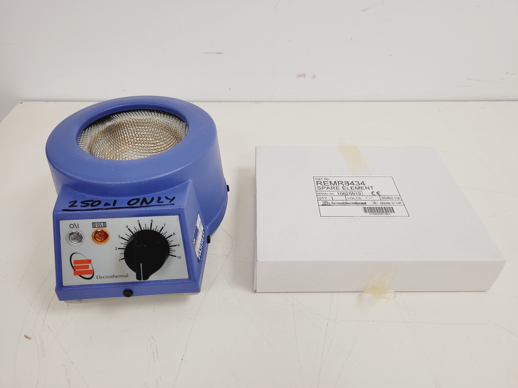 Image of Job Lot of Electrothermal Laboratory Heating Mantles - Various Sizes Lab