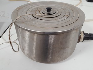 Thumbnail image of Job Lot of Electrothermal Laboratory Heating Mantles - Various Sizes Lab