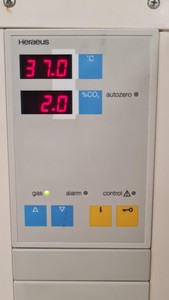 Thumbnail image of Heraeus BBK 6220 CO2 Laboratory Incubator Lab Spares/Repairs Faulty CO2
