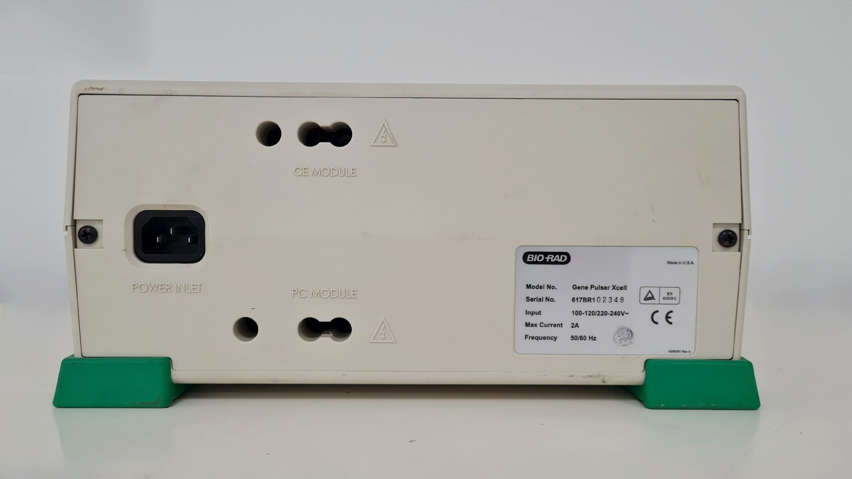 Image of Bio-Rad Gene Pulser Xcell Microbial System with CE Module & Shock Chamber