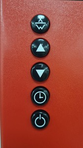 Thumbnail image of Binder BD53 Bench-Top Microbiological Laboratory Incubator Natural Convection 