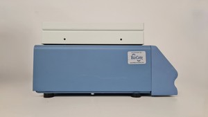 Thumbnail image of Stuart SSM5 Microtitre Plate Shaker Lab