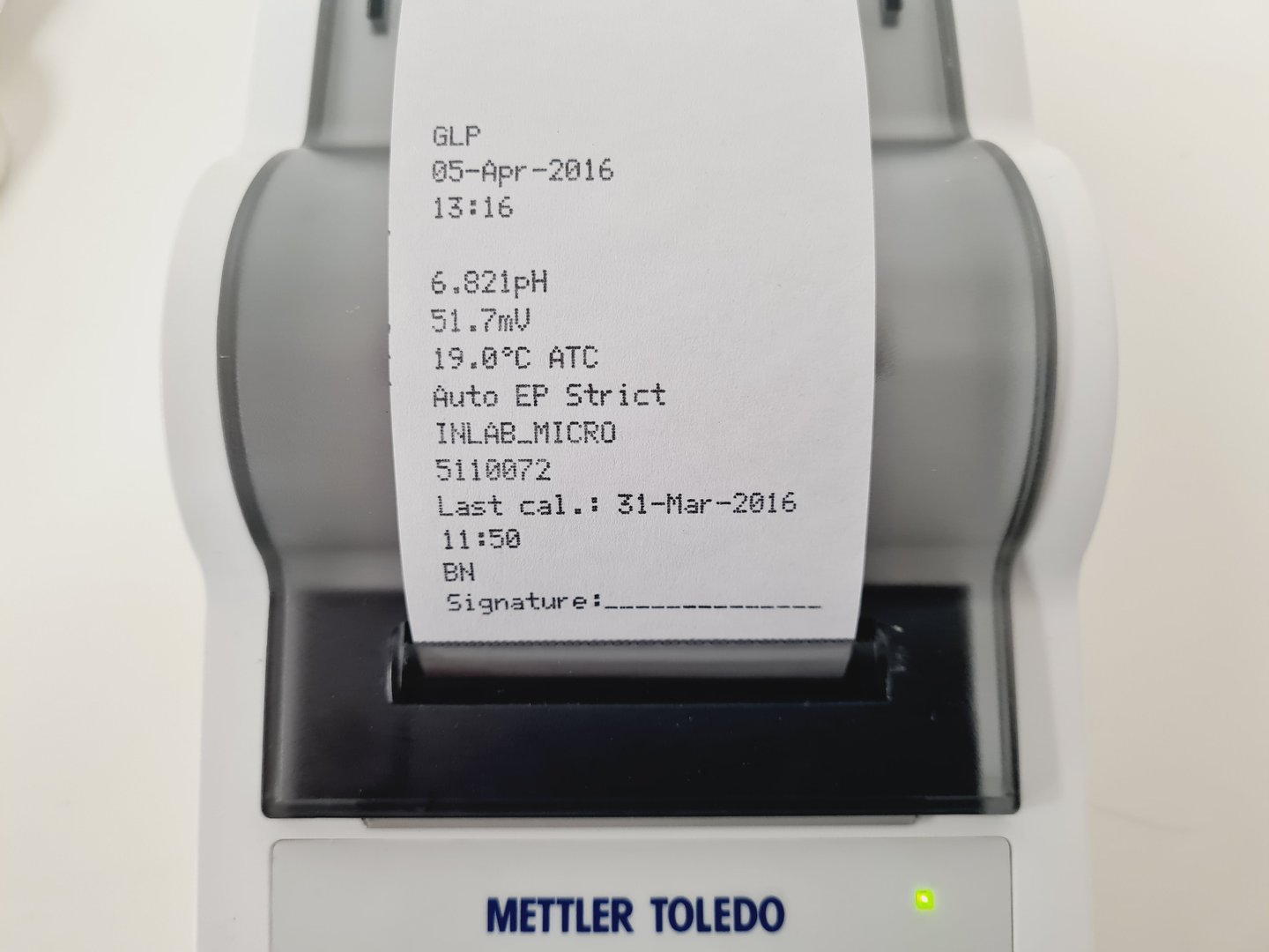 Image of Mettler Toledo SevenCompact pH/Ionmeters S220 with P25 Printer Lab