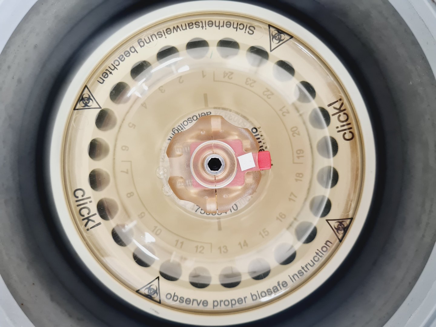 Image of Thermo Fisher Heraeus Fresco 17 Benchtop Centrifuge & 13000rpm Rotor Lab