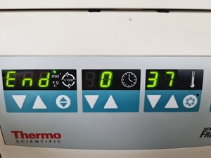 Thumbnail image of Thermo Fisher Heraeus Fresco 17 Benchtop Centrifuge & 13000rpm Rotor Lab