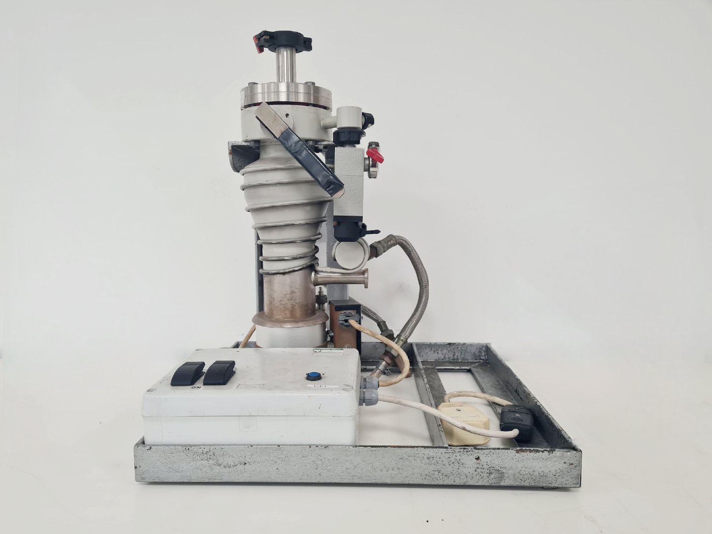 Image of Edwards SpeediVac E02 Vapour Diffusion Pump Lab