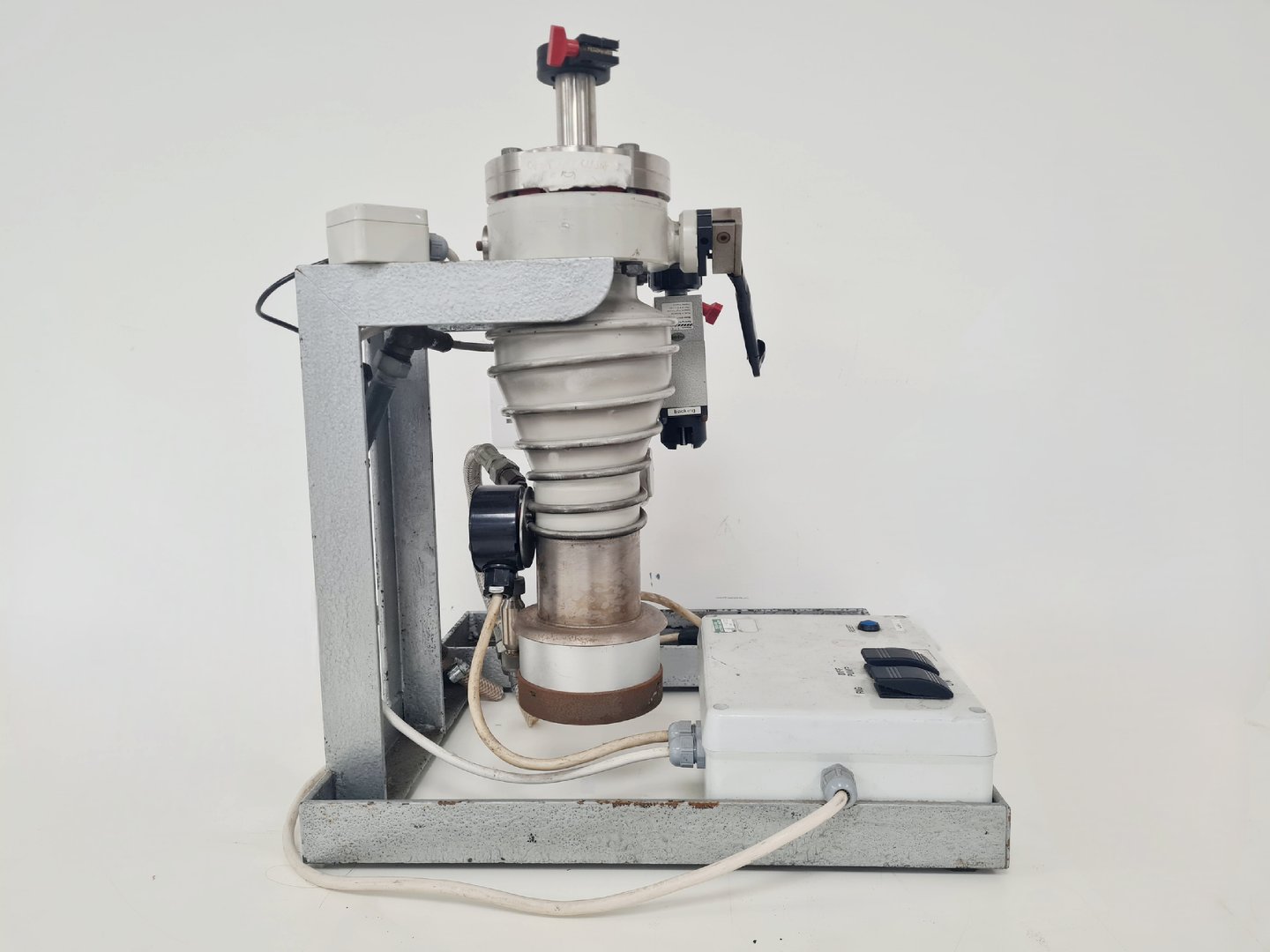 Image of Edwards SpeediVac E02 Vapour Diffusion Pump Lab