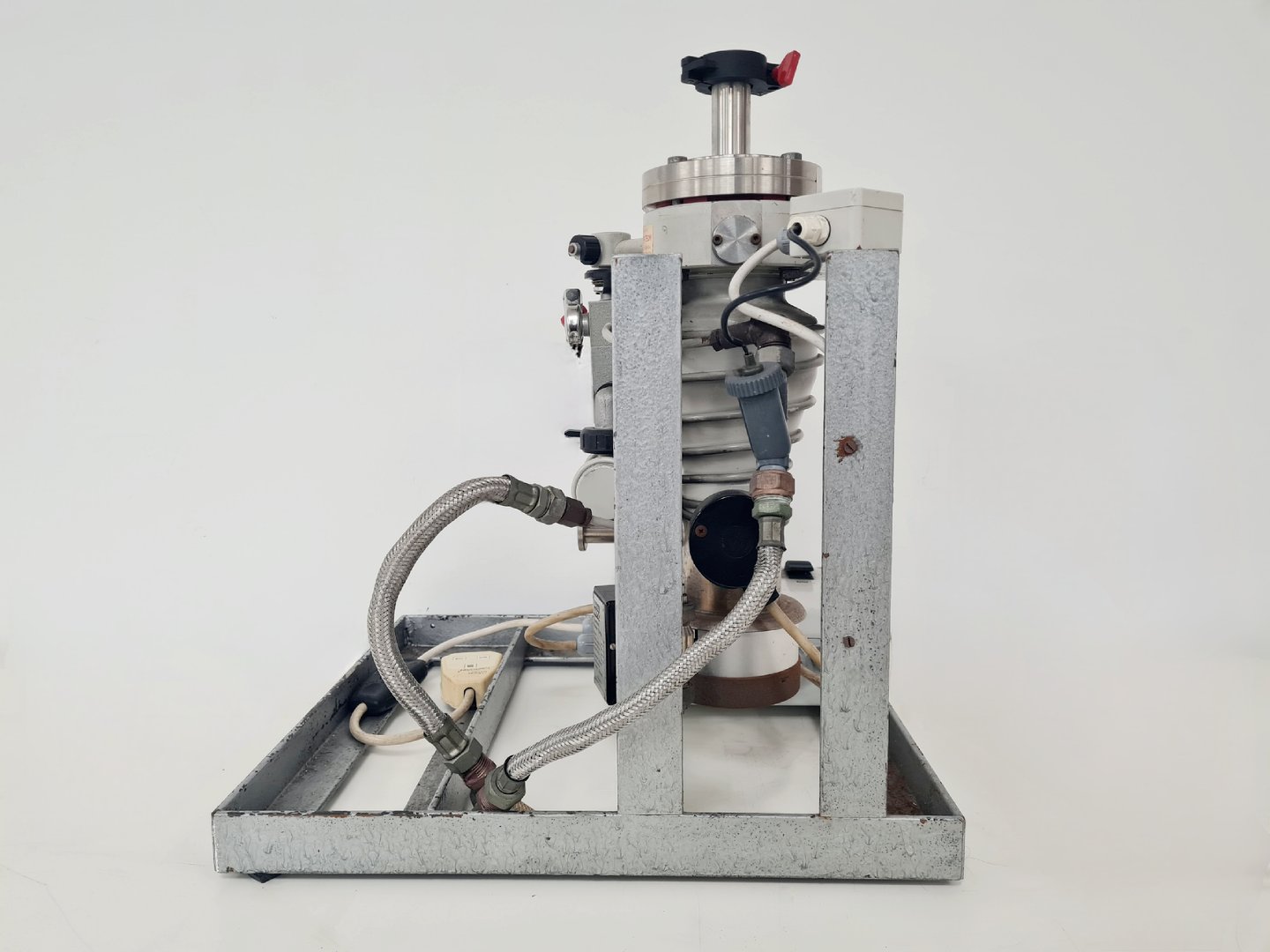 Image of Edwards SpeediVac E02 Vapour Diffusion Pump Lab