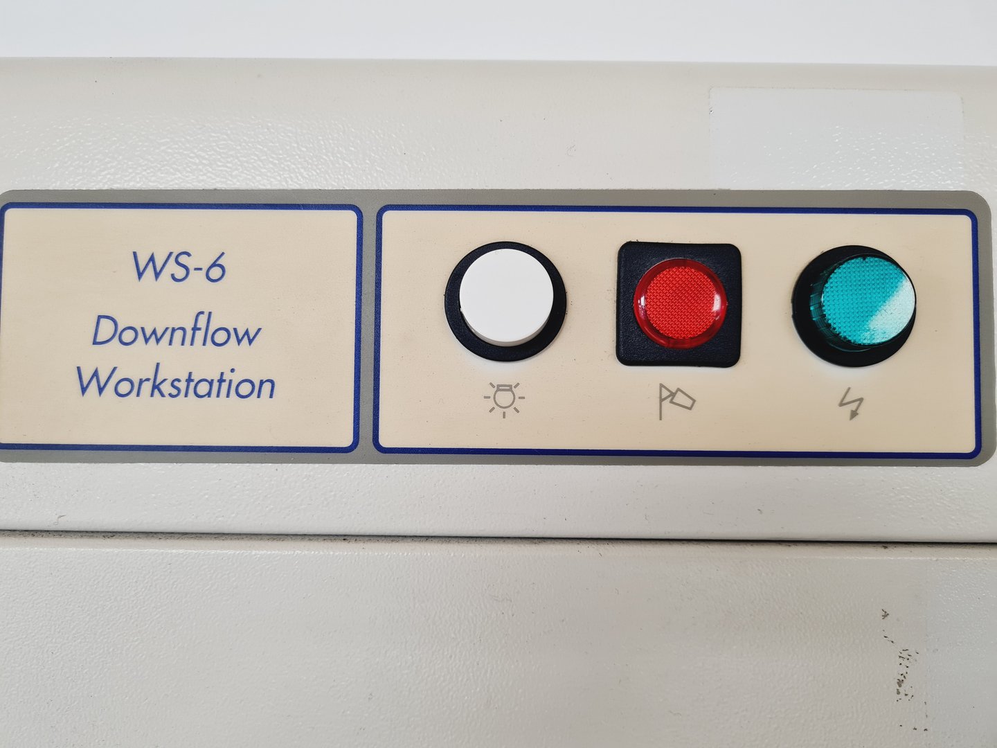 Image of Labcaire WS-6 Downflow Workstation Fume Hood Lab