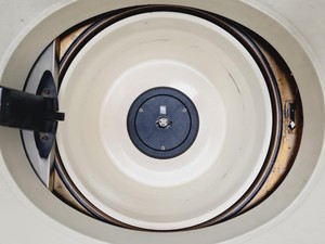 Thumbnail image of Beckman L8-70 Ultracentrifuge Floor Standing Laboratory Centrifuge Lab Faulty