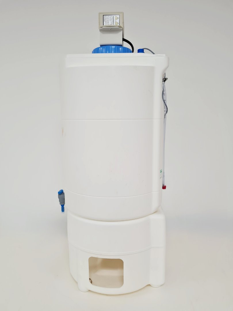 Image of Millipore Elix 3 + Millipore 60L PE Tank With Accessories 