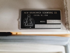 Thumbnail image of New Brunswick Scientific G-25 Foor Standing Incubator Shaker Lab