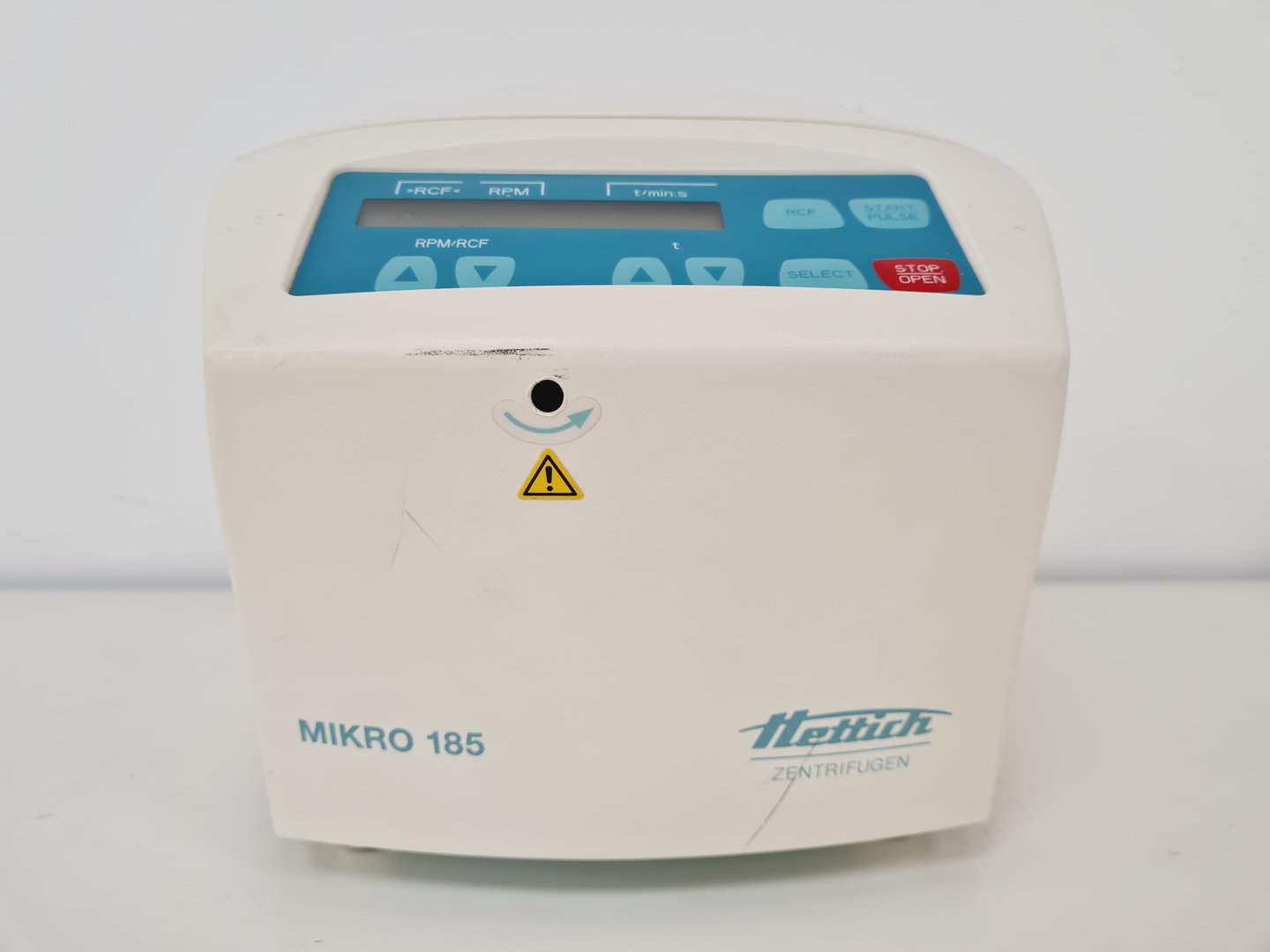 Image of Hettich Mikro 185 Benchtop Microcentrifuge W/ 13000rpm Rotor Spares/Repairs