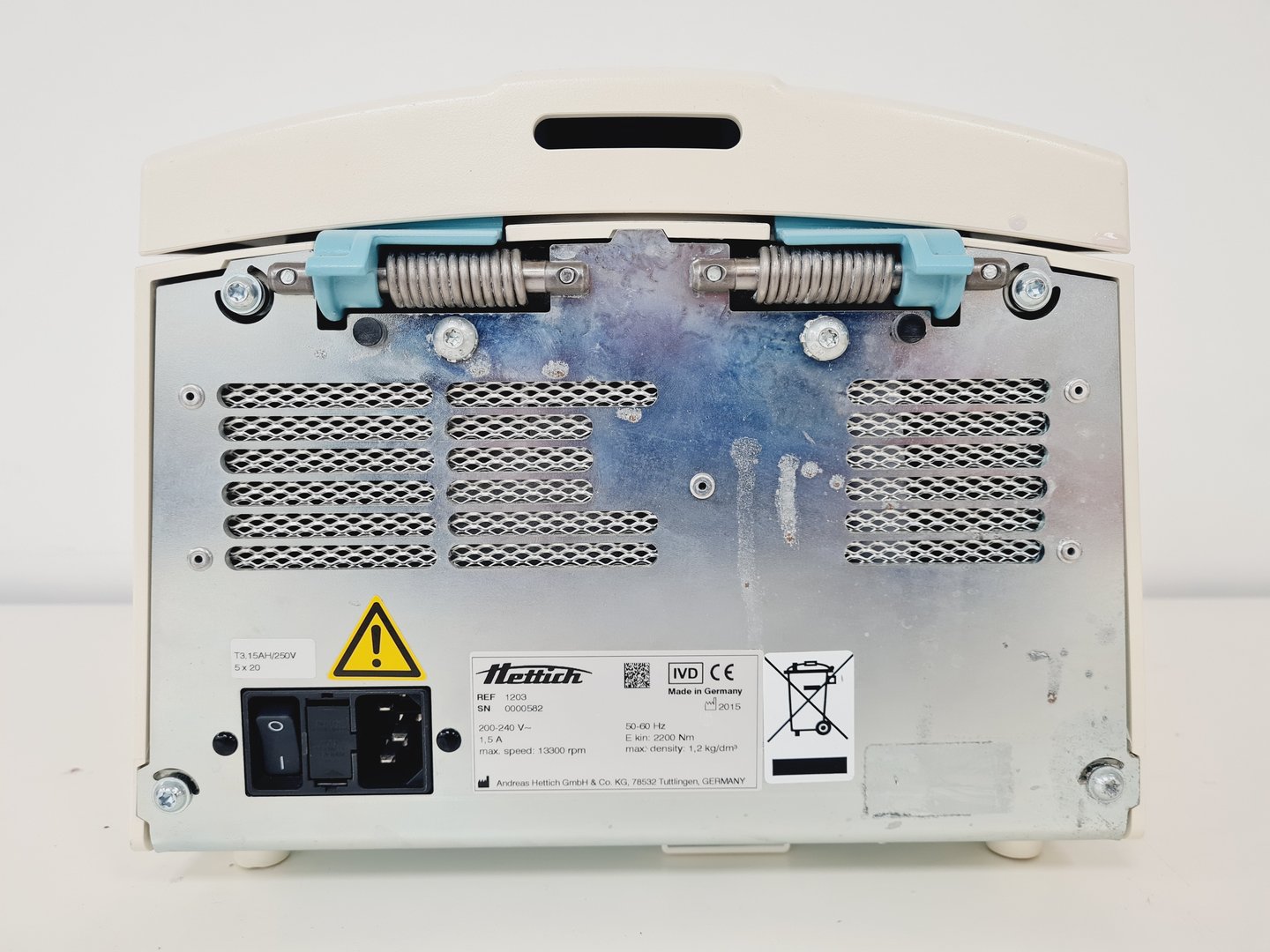 Image of Hettich Mikro 185 Benchtop Microcentrifuge W/ 13000rpm Rotor Spares/Repairs