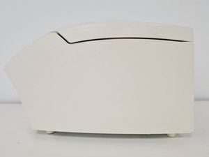 Thumbnail image of Hettich Mikro 185 Benchtop Microcentrifuge W/ 13000rpm Rotor Spares/Repairs