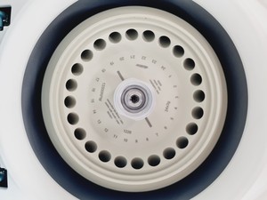 Thumbnail image of Hettich Mikro 185 Microcentrifuge with 13300rpm Rotor Lab