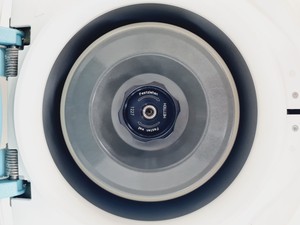 Thumbnail image of Hettich Mikro 185 Microcentrifuge with 13300rpm Rotor Lab