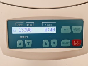 Thumbnail image of Hettich Mikro 185 Microcentrifuge with 13300rpm Rotor Lab