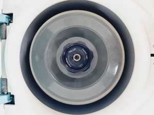 Thumbnail image of Hettich Mikro 185 Benchtop Microcentrifuge with 13300rpm Rotor Lab