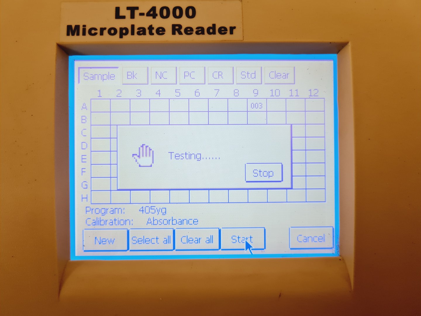 Labtech LT-4000 Microplate Reader Lab