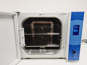 Thumbnail image of Thermo Scientific Midi 40 3404 CO2 Benchtop Laboratory Incubator Lab