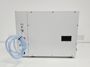 Thumbnail image of Thermo Scientific Midi 40 3404 CO2 Benchtop Laboratory Incubator Lab