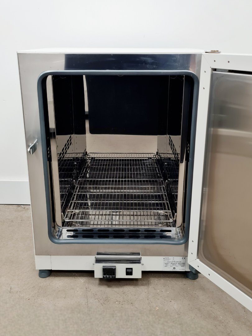 Image of Thermo Scientific Fisherbrand 105L Oven 230V