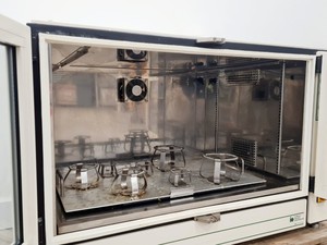 Thumbnail image of Sartorius Certomat BS-1 Incubator Shaker 8865124 Lab