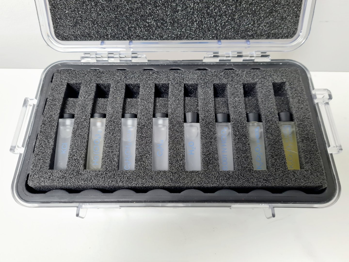 Image of Hellma Calibration Standard 667.003-UV Lab