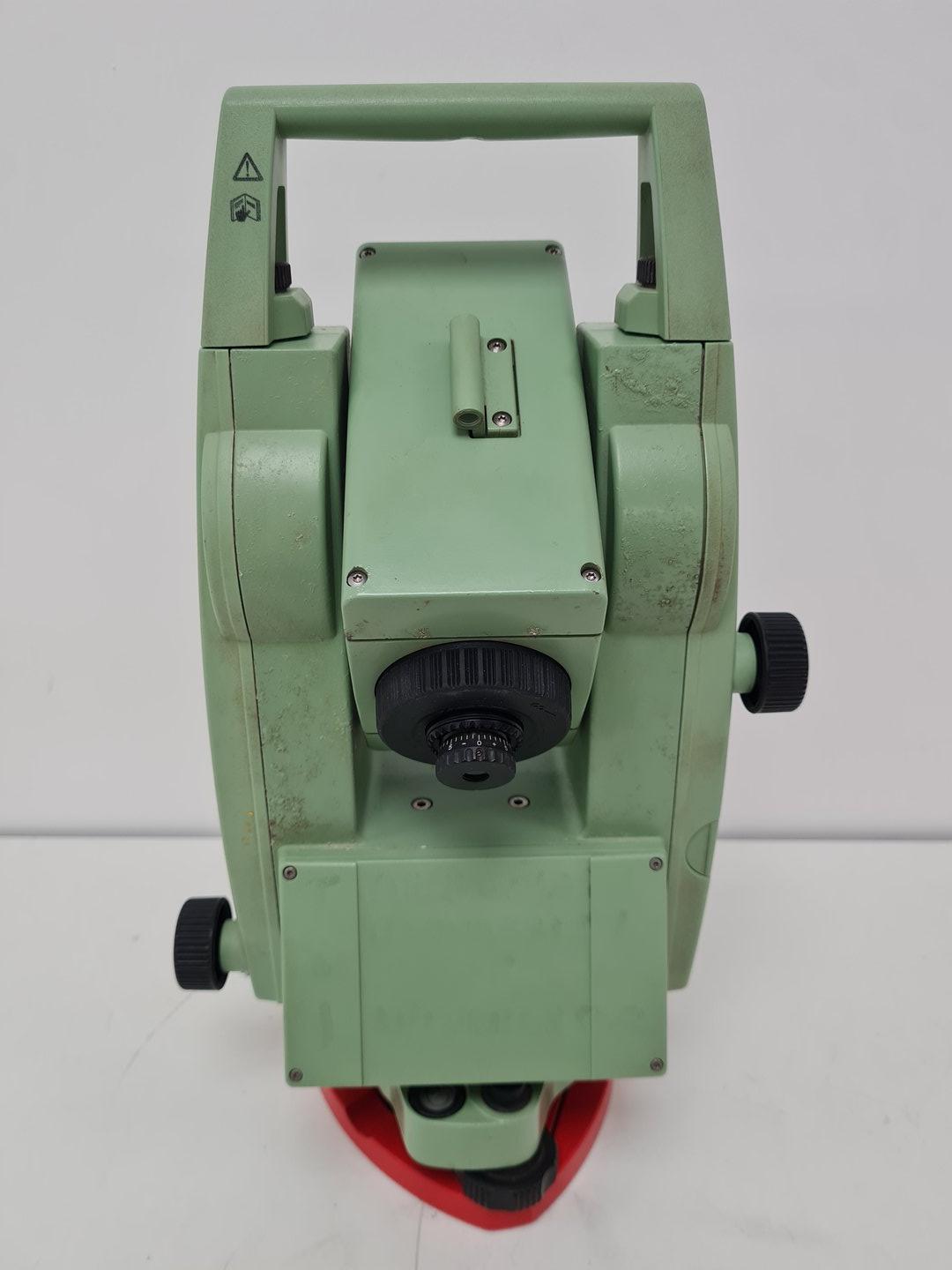 Image of LEICA TC307 Total Station with Case Spares/Repairs