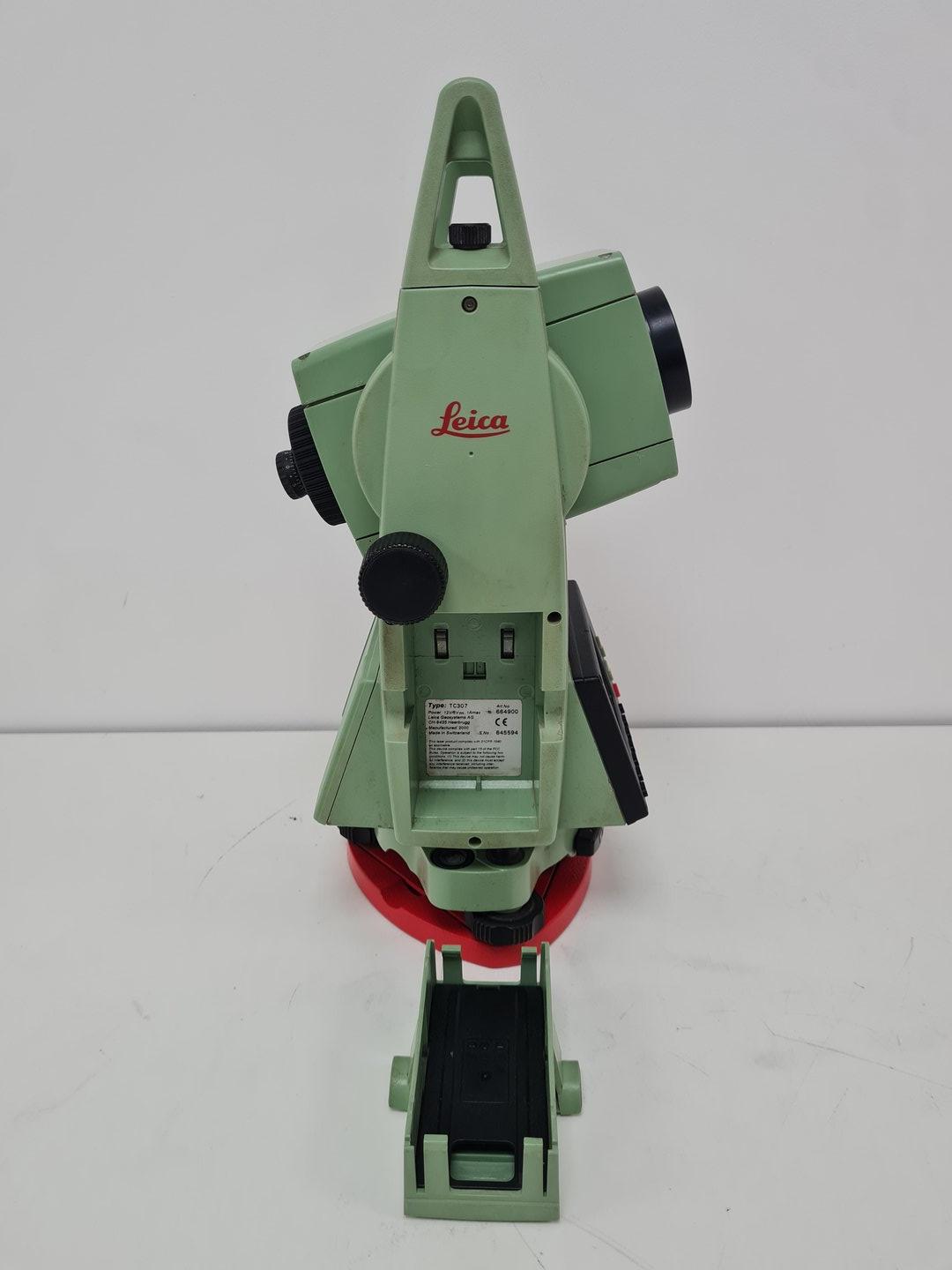 Image of LEICA TC307 Total Station with Case Spares/Repairs