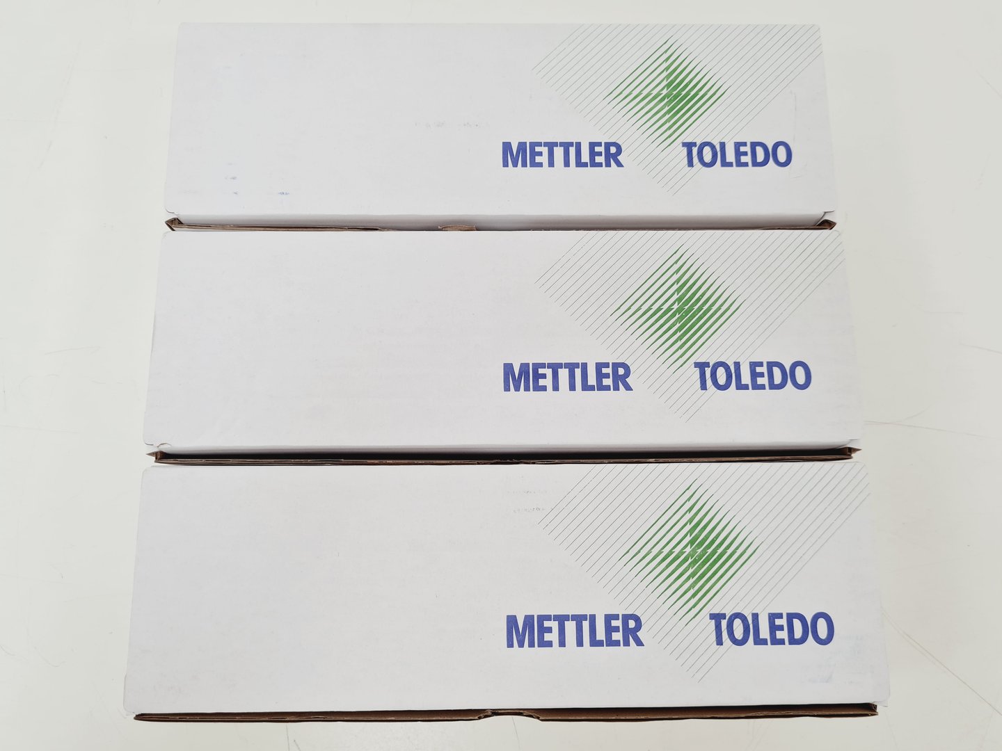 Image of Mettler Toledo InLab Sensors, Technical Buffers & Conductivity Standards Bundle