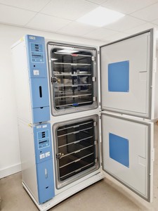 Thumbnail image of Thermo Scientific Forma Steri-Cult 3311 Co2 incubator Double Stack 