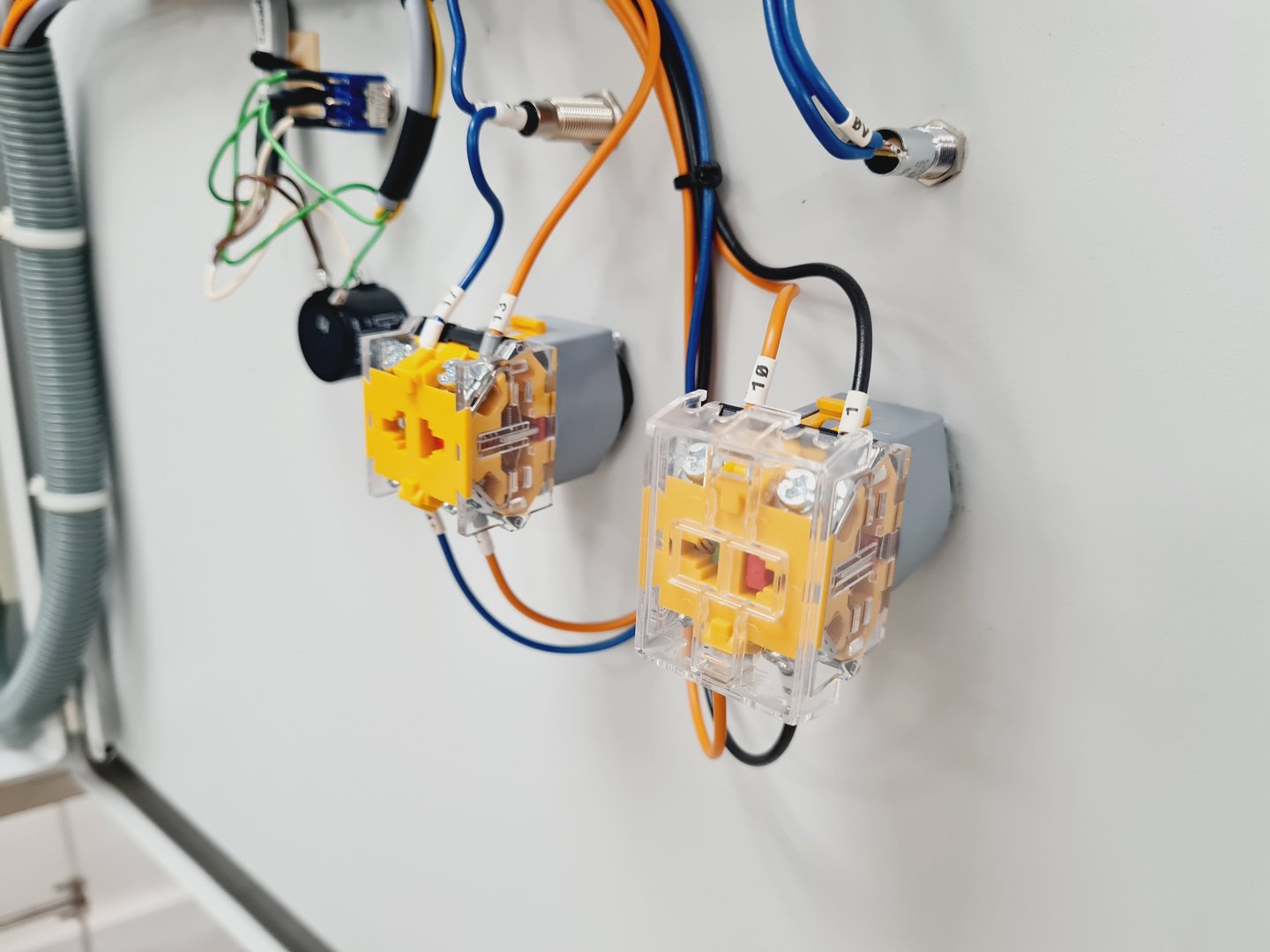 Image of Applikon Pilot System Stainless Steel Bioreactor 70 Litre & Unichiller 100T-H