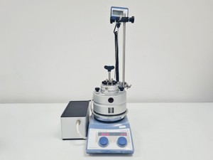 Thumbnail image of Asynt ADS-HP-NT Hotplate Stirrer & Drysin Illumin8 Photoreactor Octo 8 ADS-TC-NT