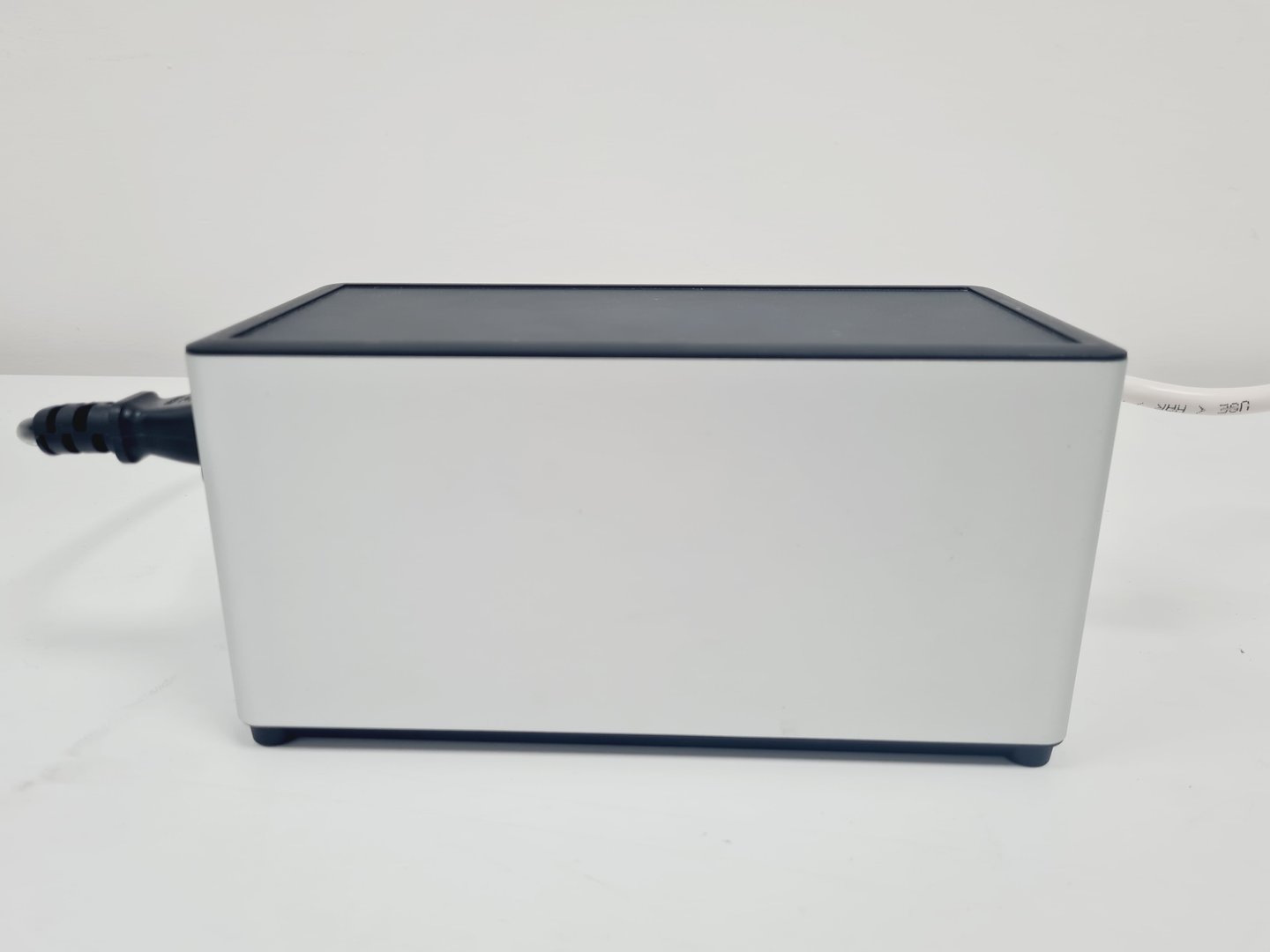 Image of Asynt ADS-HP-NT Hotplate Stirrer & Drysin Illumin8 Photoreactor Octo 8 ADS-TC-NT