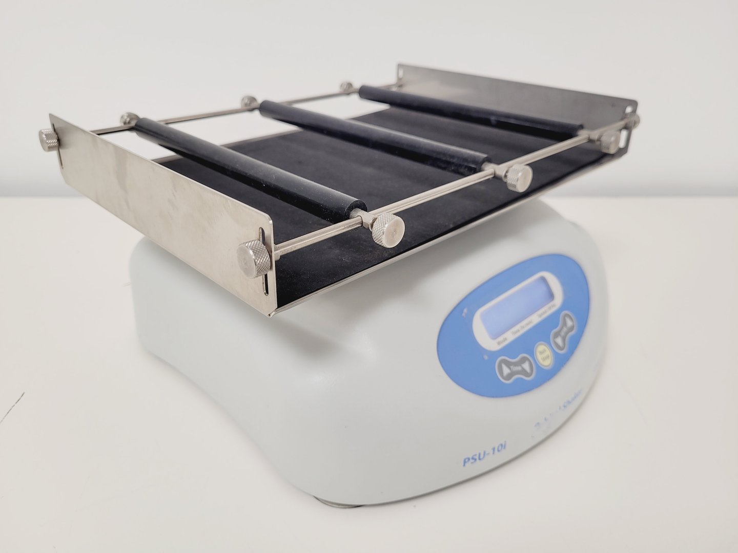 Image of Grant-Bio Orbital Platform Shaker PSU-10i Lab