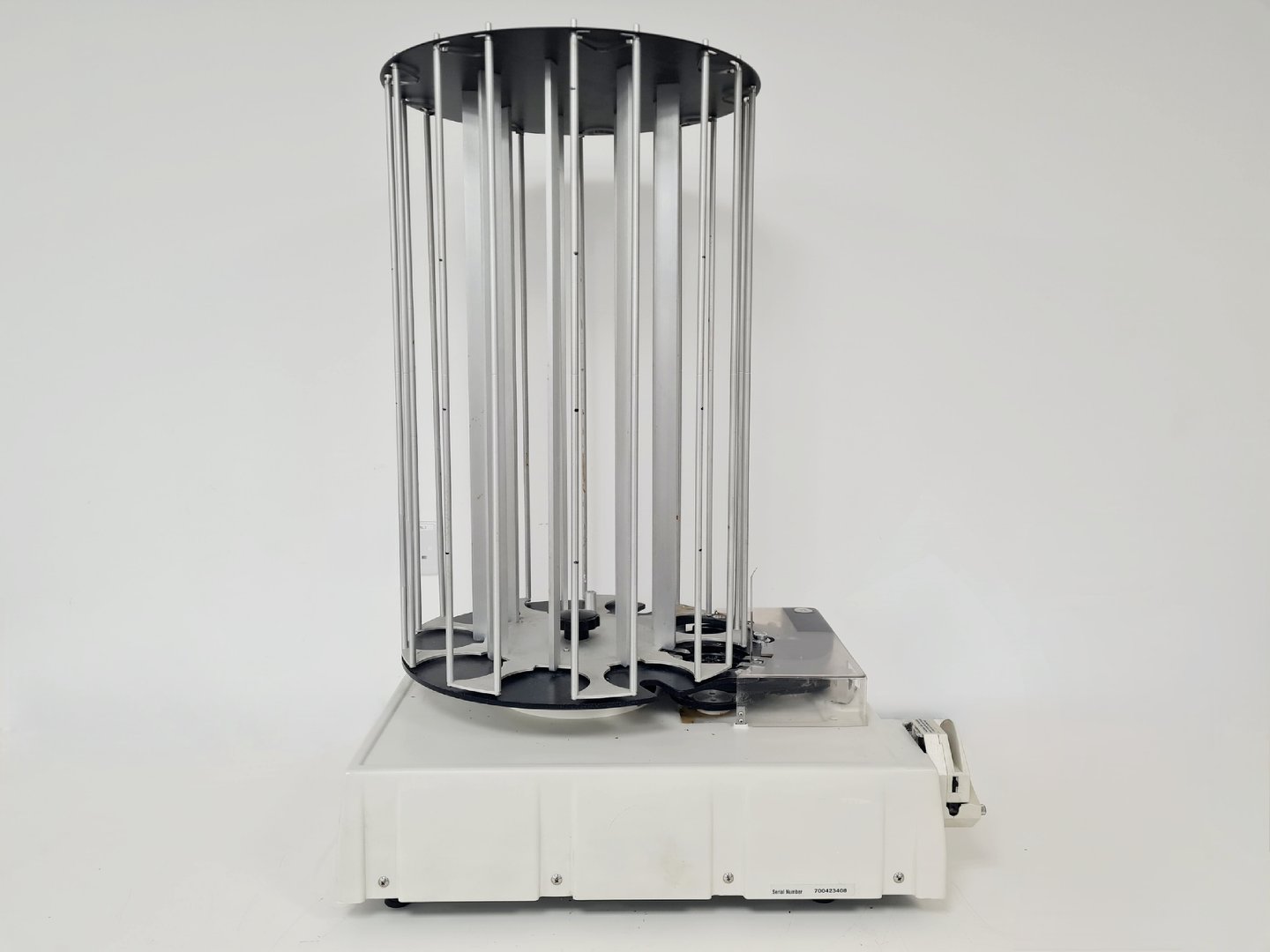 Image of New Brunswick PourMatic MP-1000 Automated Dish Filling System Lab
