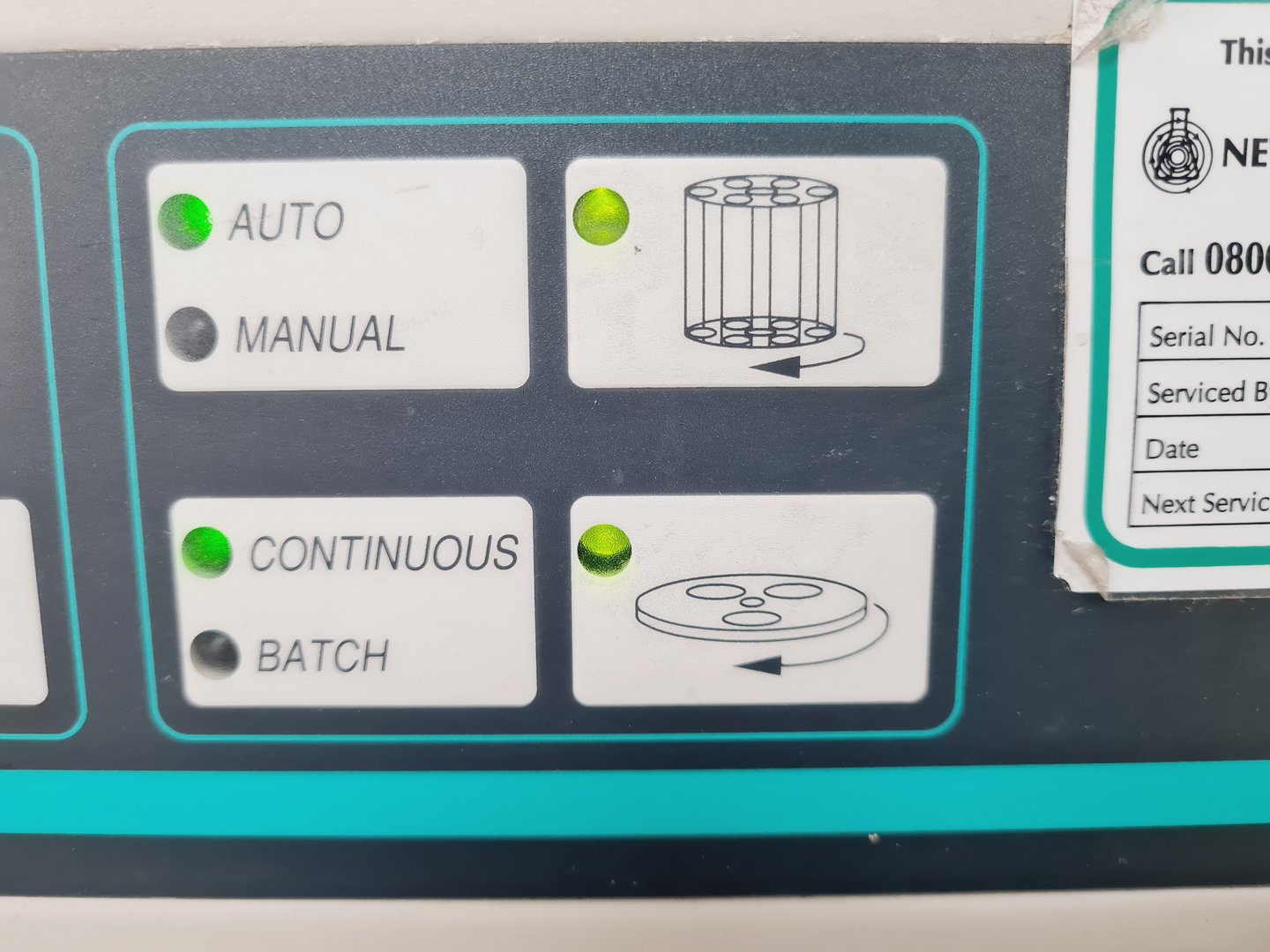 Image of New Brunswick PourMatic MP-1000 Automated Dish Filling System Lab