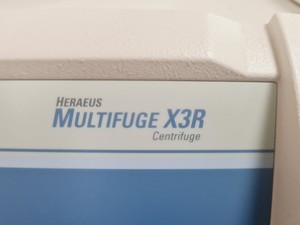 Thumbnail image of Thermo Scientific Heraeus Multifuge X3R Centrifuge & 4700RPM Rotor & Buckets Lab