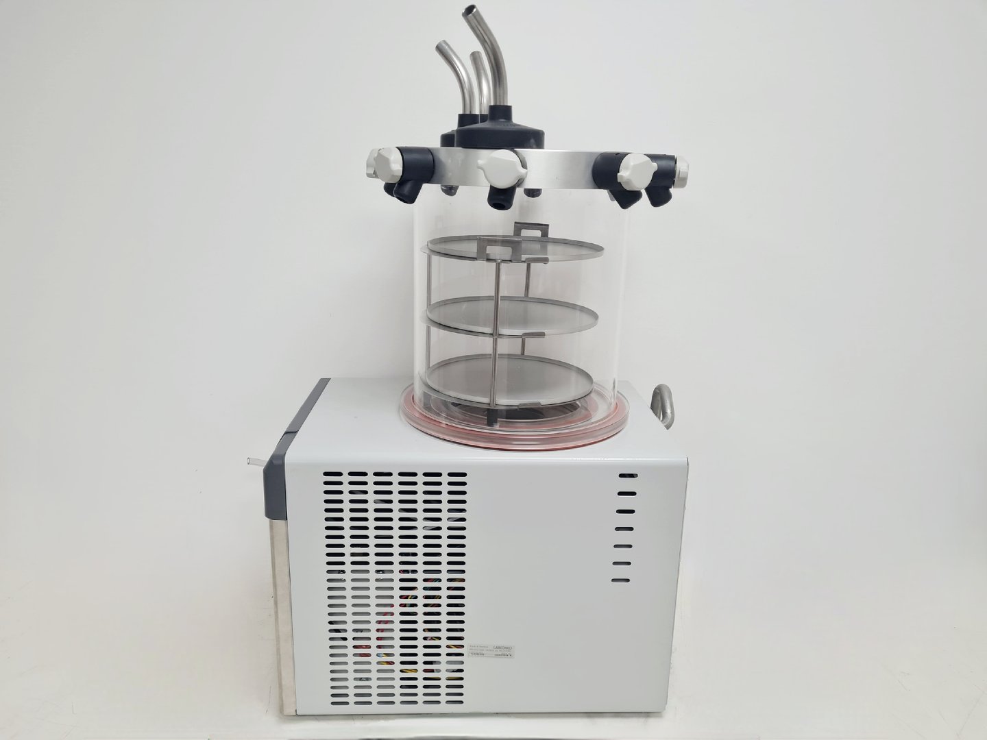 Image of Labconco FreeZone 2.5L Freeze Dryer 710201050 + NXDS 1OiC Vacuum Pump Lab 