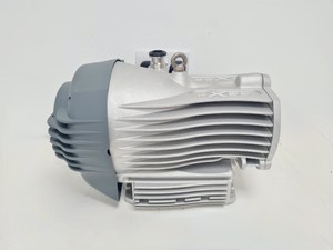 Thumbnail image of Labconco FreeZone 2.5L Freeze Dryer 710201050 + NXDS 1OiC Vacuum Pump Lab 