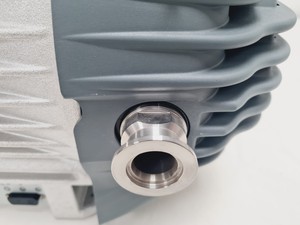 Thumbnail image of Labconco FreeZone 2.5L Freeze Dryer 710201050 + NXDS 1OiC Vacuum Pump Lab 